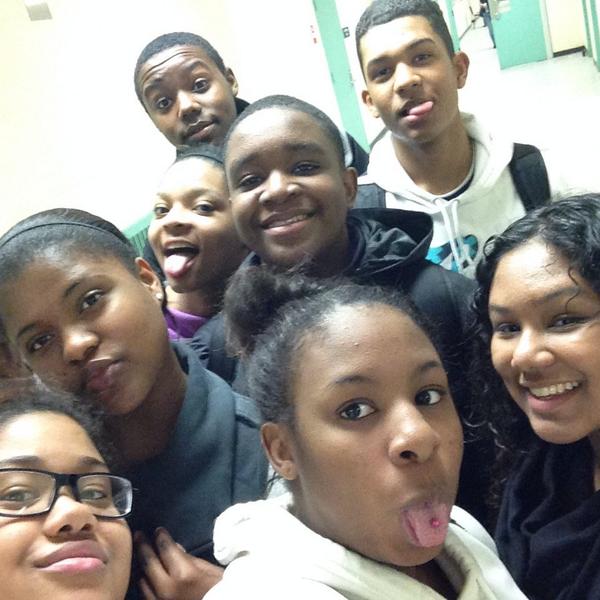 _cuntastic's tweet photo. tb to when I first got my phone #tedsface http://t.co/zQw6TzLqOi
