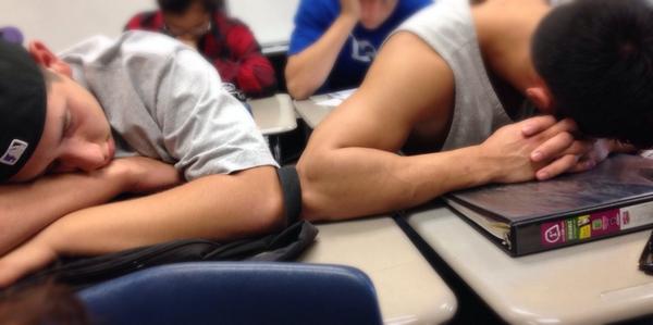 CoachLopez_24's tweet image. Happy birthday to my bro @FarolJames Finally legal now have a good one my dude! #sleepgame #modernmath #since6thgrade