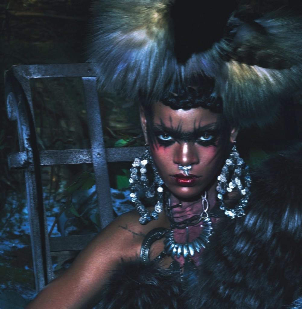 Rihanna stuns with Eskimo look for W Magazine!