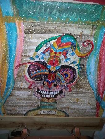 Whimsical ceiling tile. http://t.co/aS27iHjtru