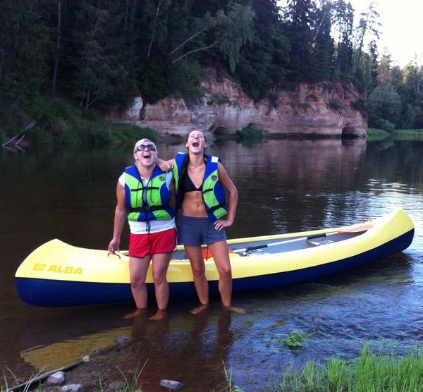 Sandija_K's tweet photo. Tu vairākus paņēmi? A ko, priekš mums divām ar diviem! #sundayfunday http://t.co/pVRw9y0LHj