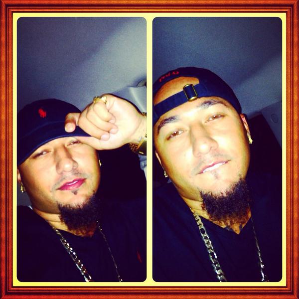 snapbackinkedup's tweet photo. On as shit http://t.co/SC9mVSolvD
