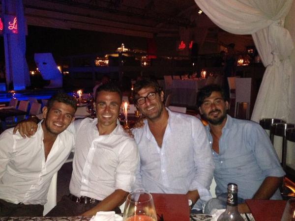fabiocannavaro's tweet photo. #Ibiza #lio with @OfficialCiro @paoloferrara Gianluca http://t.co/pzqevkEebV