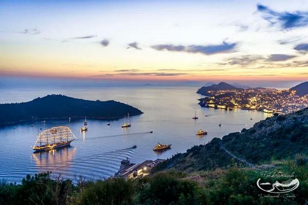 GuideDubrovnik's tweet photo. #Spectacular view of #Dubrovnik from #parkorsula #gorgeous #perfect http://t.co/fD9ro1nPcr