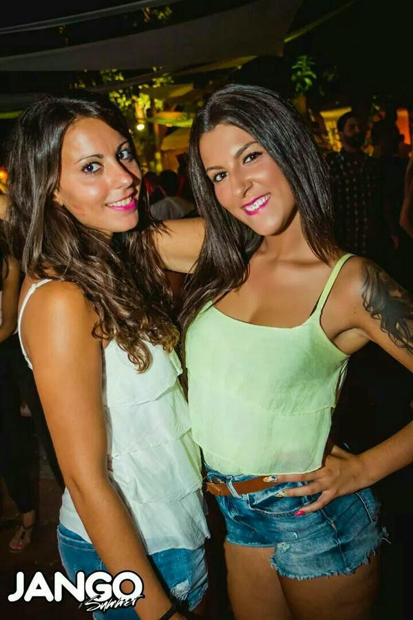 beitabarroso's tweet photo. Sabado jardines😜😜!! http://t.co/OJRyS7vj8r