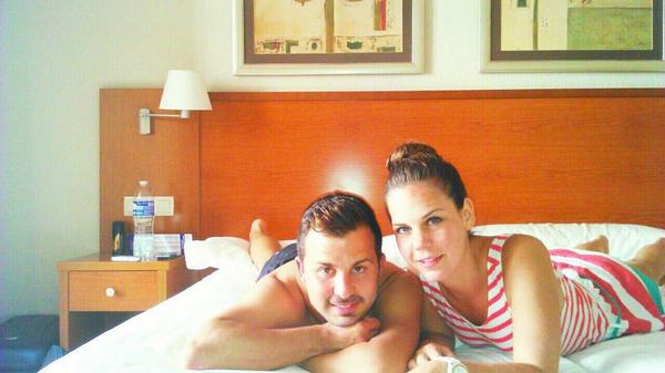 MPablo_lv's tweet photo. @Gaadi_16 en Fuengirola con mi princesa http://t.co/qeu9QZwArk