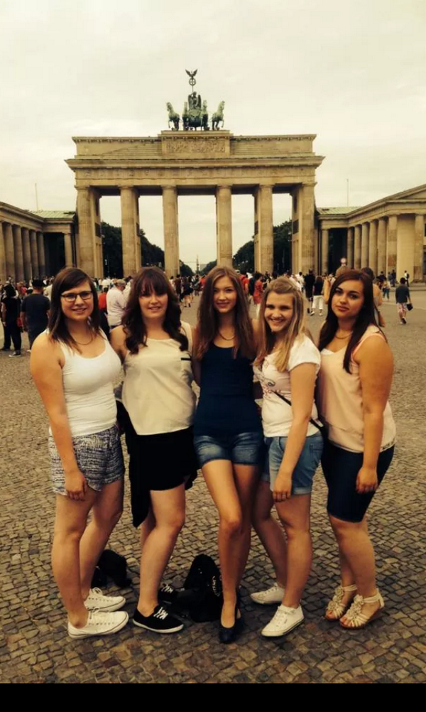 _superandy_'s tweet photo. BERLIN <3 @kmlkng  @Car_iina http://t.co/AcKPxevRJR