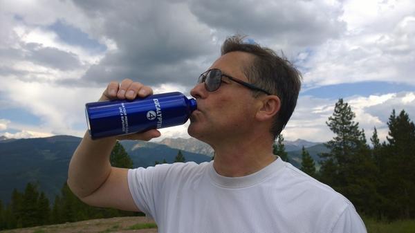 martenmickos's tweet photo. Tap water is great, but you need to carry a flask. Public cloud is fine, but you need your own private cloud too. http://t.co/Xy2jc1J0Wo