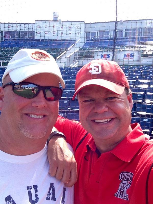 lyonsden28's tweet photo. Colorado and South Dakota represent @CouncilSRA softball game @howeslobbyist #CSRA2014 http://t.co/u7r8ttnMT0