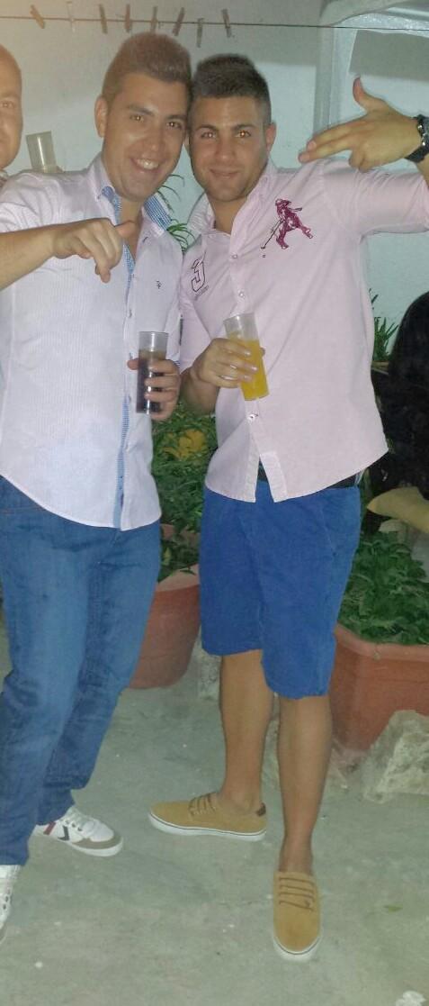 dani_riballo's tweet photo. Y esta es fea??? http://t.co/ZnPBTYQCJC
