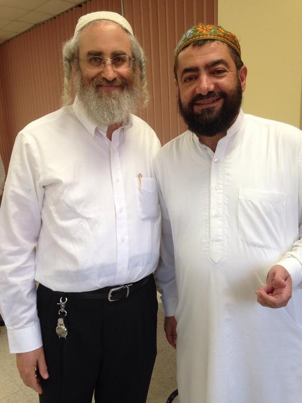 Poet_of_Peace's tweet photo. With my bearded brother Haytham Younis at #Jids event in Silver Spring. MD http://t.co/RLv7LvfBSK