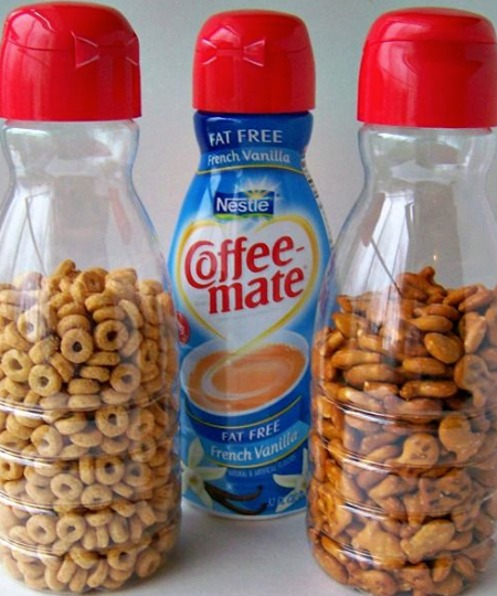 EZCarTransport's tweet photo. Love this organization tip! it is perfect for snacks for a road trip! http://t.co/rOg79uQ3HG