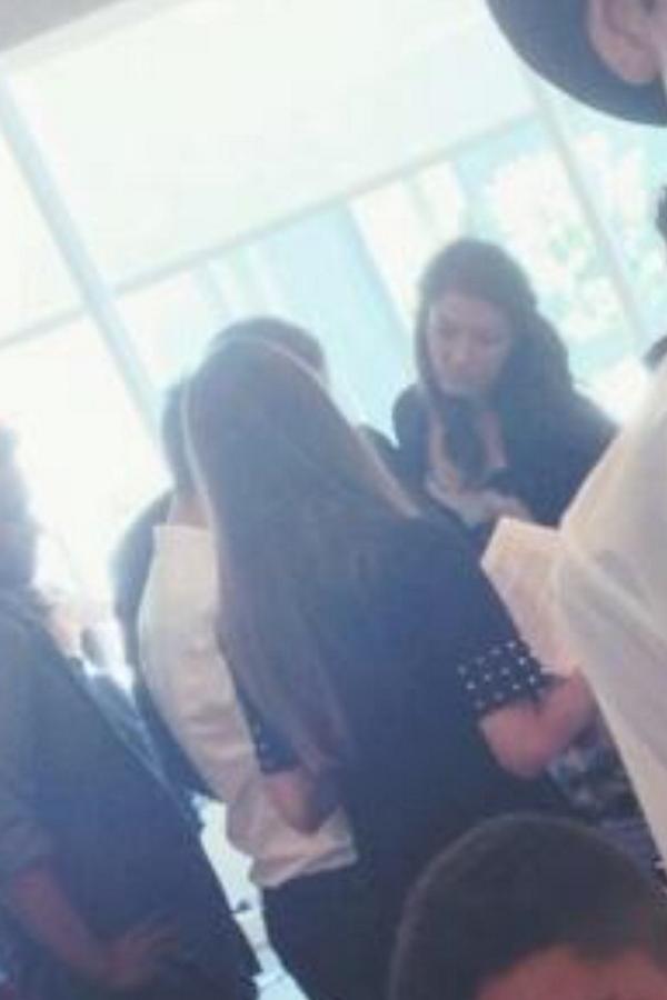 TK_Updates's tweet photo. I THINK I JUST SPOTTED DAPH WITH ANDREA AND LOHANTONY AND JACK!!!! -J http://t.co/lXfV1UAkUL