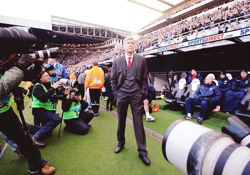1886Artekkers's tweet photo. Arsene Wenger: "If you lose it, they say you lost a trophy. If you win it, they say it's only the Community Shield." http://t.co/aRiFEnnjSP
