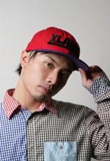 humanbeatboxabc's tweet photo. 【HIRONA】
JBC2010準優勝。2008,2009と世界大会に日本人で初めて日本代表として出場を果たす。そのエンターテイメント性溢れるパフォーマンスで見る者を楽しませる。 http://t.co/GVCRxdbF7P