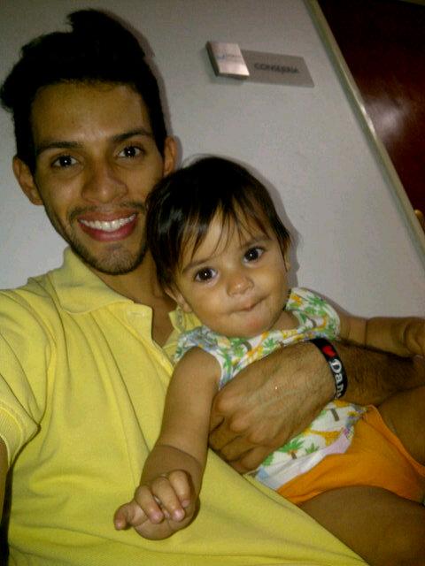 Wilberth_D's tweet photo. Un Pequeño Gigante Adorador ♥ Math!! #Selfie #Math #Servicio #MiresKids http://t.co/fItWpUZpl2