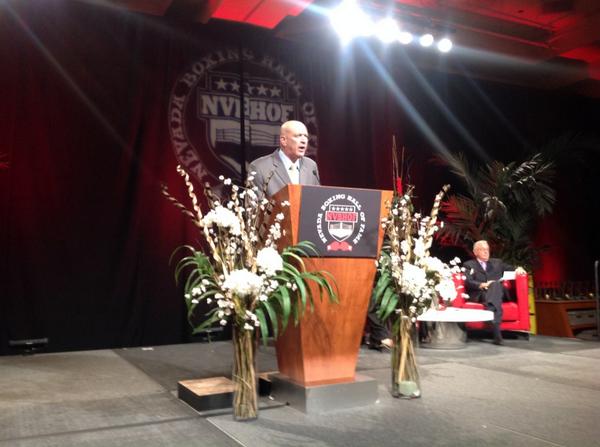 nvbhof's tweet photo. #NVBHOF Pres @boxingrich opening 2014 induction gala @TropLV  amazing job! @G_Bloom #boxinglife #NVBoxing #legends http://t.co/BD0IVpRoVs