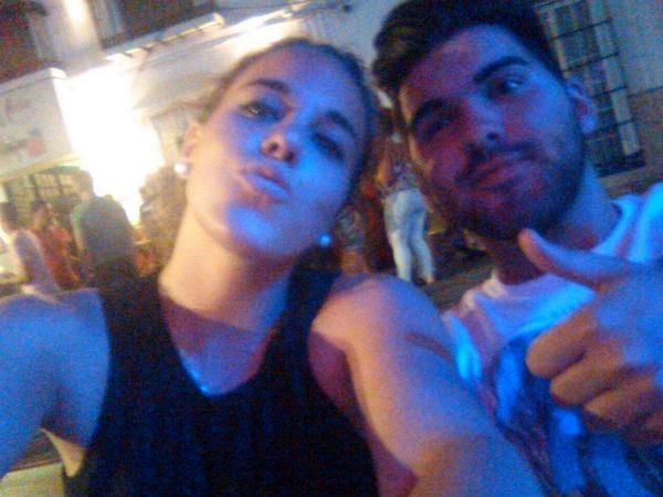adrigil_'s tweet photo. Con la mejor cordobesa @carmensanro http://t.co/HrI93oBkTq