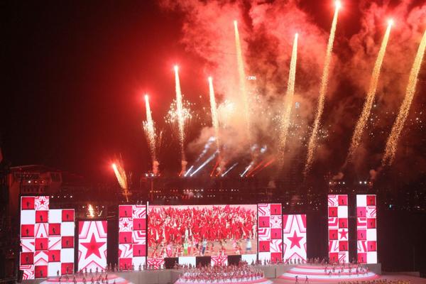 TODAYonline's tweet photo. #SG49: Missed #NDP2014? Catch the highlights here http://t.co/XCOReqqqer http://t.co/Ed603F1tOJ
