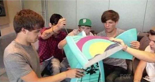 fallwithziam tweet picture