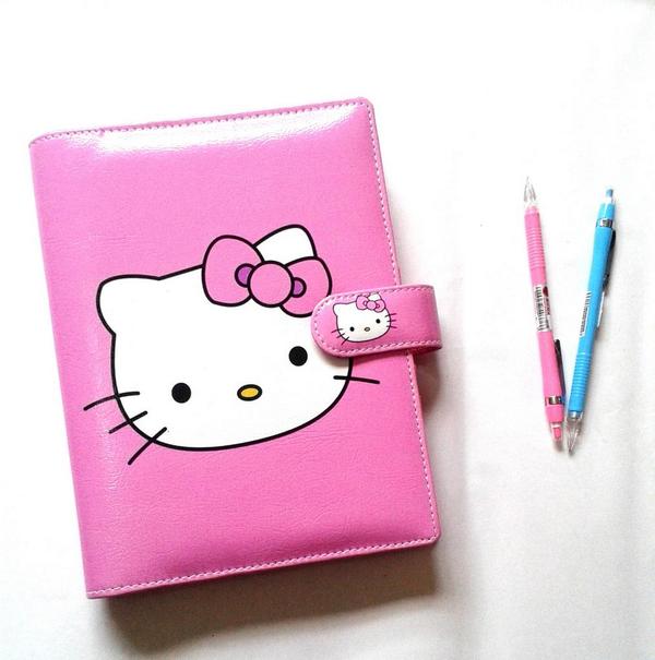 ShopOrdinary's tweet image. BINDER Helko Kitty 20R 65rb 26R 70rb. Line : ShopOrdinary @iklan_klaten @iklanbekasi @OtomatisIklan @apaajaIKLAN