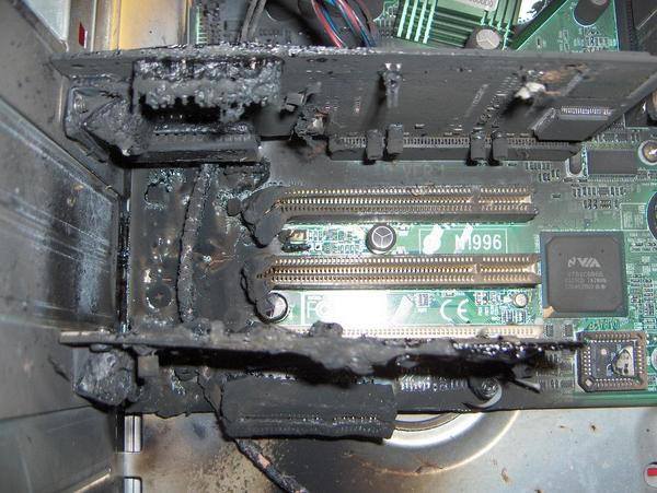 X3EXGaming's tweet image. @MIND_C0NTROL #RipComputer lightnig aftermath