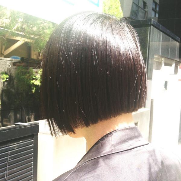 カメントツ 友人 男 の髪型が自分の理想的な女性の髪型で もうどうすればいいのかわからない ツヤツヤ ゴクリ Http T Co Hfuxi3e23n