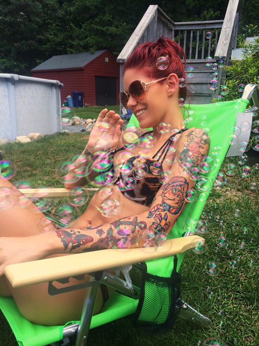 Bubbles 💛 http://t.co/QEMkZGOm8H