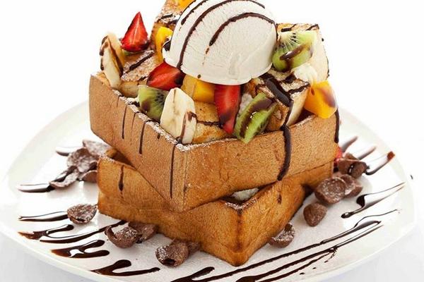 It's hot out there! We bet you need some coldness for your sizzling day! enjoy our sweet Hanito Earthquake today!