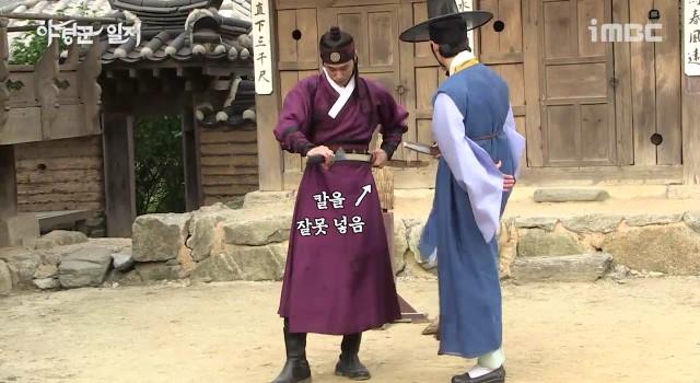 Buv3OWBCUAESld2.jpg:large