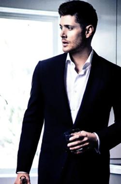 PADAMYACKLES's tweet photo. HOW AM I SUPPOSED TO GO ON AFTER THAT 

JENSEN HAVE MERCY ON ME http://t.co/kOJGZHbePi