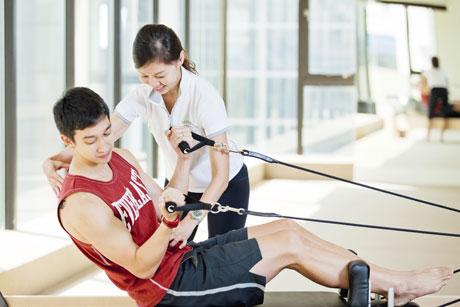 singaporedoctor's tweet photo. Rehabilitation process is also very important part of the slipped disc treatment. It helps to strengthen back muscles http://t.co/utxo3B07lH