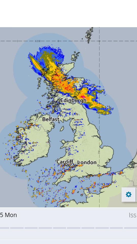 GOOD NEWS!
#Bertha has fucked off to Scotland.

BAD NEWS;
It's fucking Monday.