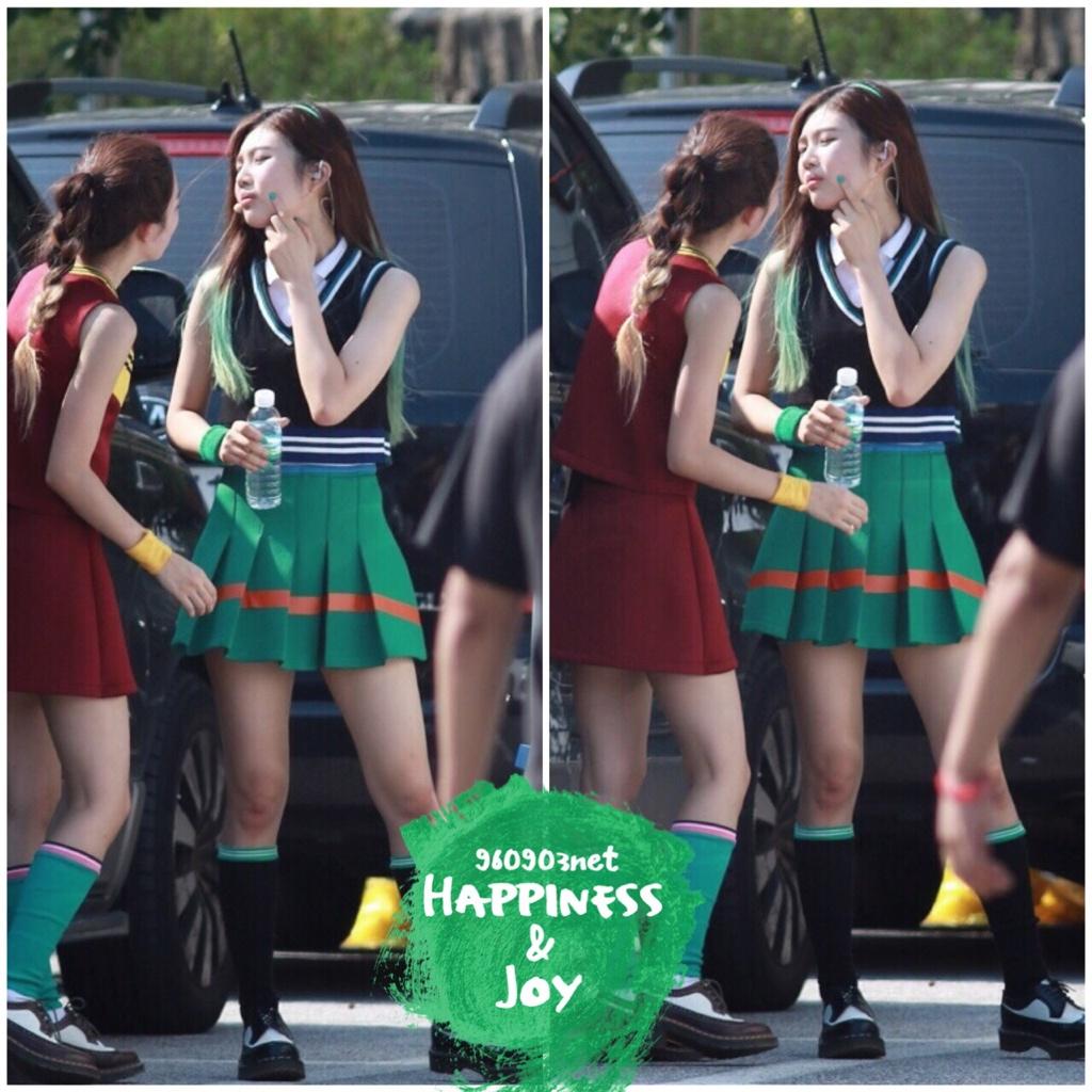 BuvaDvHCcAAUuvc.jpg:large