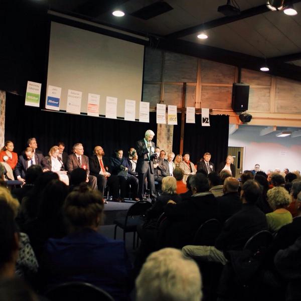 NZGreens's tweet photo. .@KennedyGraham talks Green vision for NZ: cleaner, fairer, smarter. Key talks about new roundabout in H'ville http://t.co/h35BfIKnOy