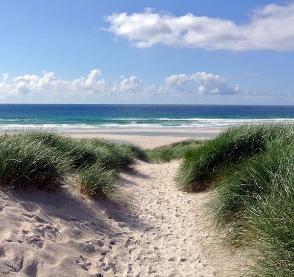 IsleofBarra's tweet photo. Looking for a beach holiday? #jobdone http://t.co/fQISEBLr6c http://t.co/JJNvP5ClwX