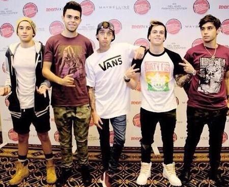 AustinSilverHL's tweet image. Off the wall.