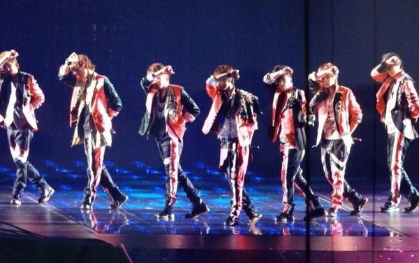 ksmyksmy25's tweet photo. #このグループが解散したら泣くぐらいでは済まされないよって人RT http://t.co/LPEtB8K4SI