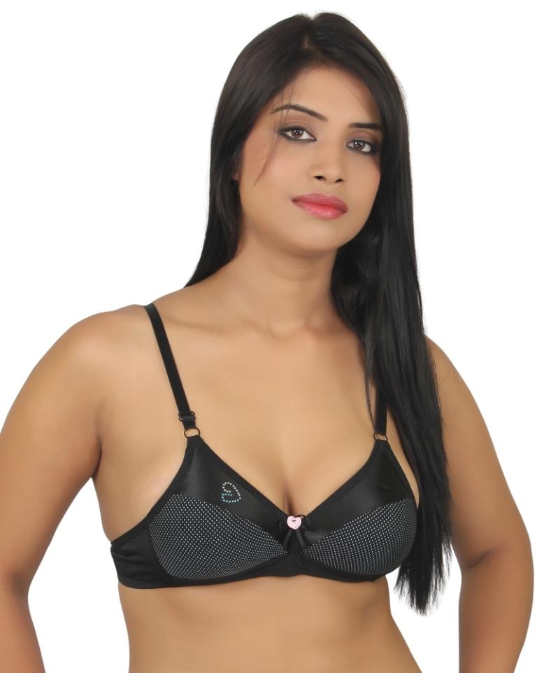 Bra model pic