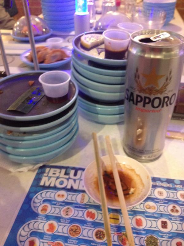Gotta love blue Mondays!!! <a href="/YOSushi/">YO!</a> #yobluemondays