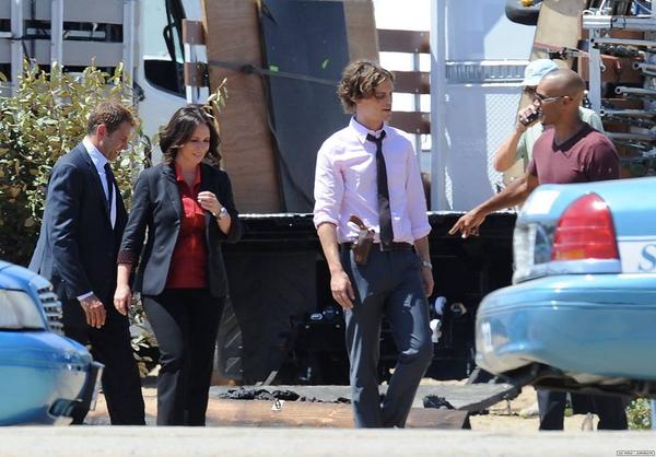 JLHOnline's tweet photo. More photos of Jennifer Love Hewitt on the set of Criminal Minds on July 21, 2014 http://t.co/IXphvdFyEP