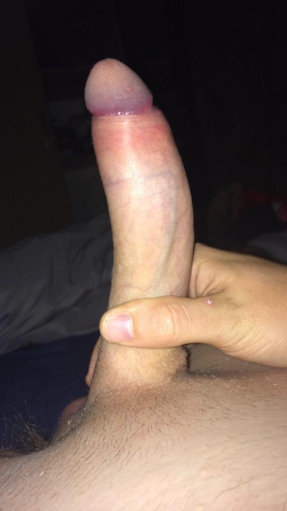 Snapsexxx_'s tweet photo. #4 Celui-là par exemple, 😊 #boy #dick #sex http://t.co/FTp2TUMdGr