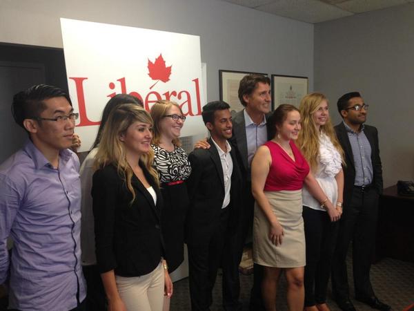 Had an amazing dialogue with @JustinTrudeau at the @LPC_O office! #YouthRecruitment #HopeAndHardwork