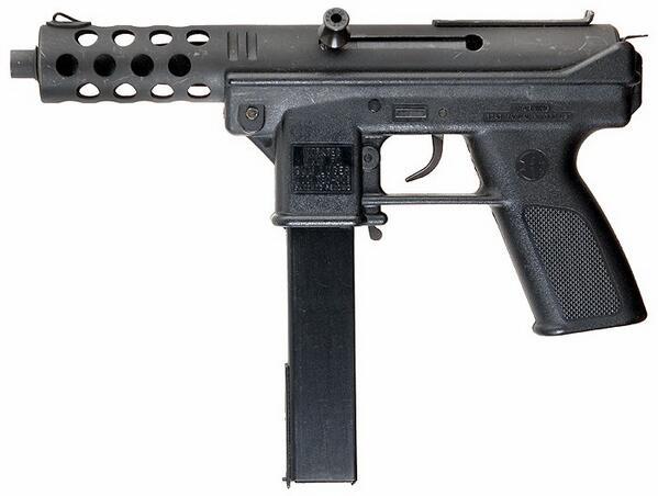 武器紹介 ガン ナイフ Tec Dc9 シンプルブローバック方式 オープンボルト撃発のセミオート火器で拳銃に分類される もともとはmp9という安価な軍用短機関銃として設計されたがどの軍にも認めてもらえず民間向けとして代わりにこの銃が作られた Http