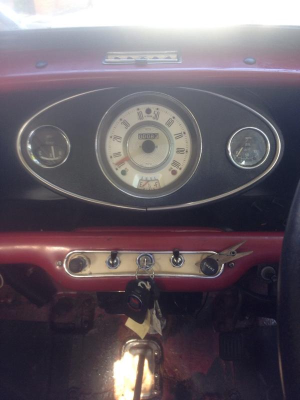 tomtiggy's tweet photo. My Mk1 is back on the road! @lookatmymini #classicdesign http://t.co/JsCCF000V2