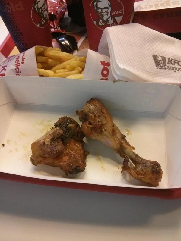DiabolikAllen's tweet image. Hey @kfc this is what you guys serve in the name of #FieryChicken in #India

The only thing fiery is my temper!