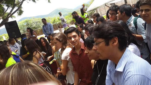 PrepaTECchs's tweet photo. #SoyTec #CampusChiapas #EnciendeCambio http://t.co/JgdwIytkpJ