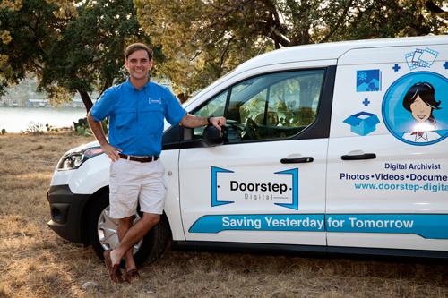 DoorstepDigital's tweet photo. Scanning Photos this week in Austin, Texas! http://t.co/VHL7Z6kGbE
