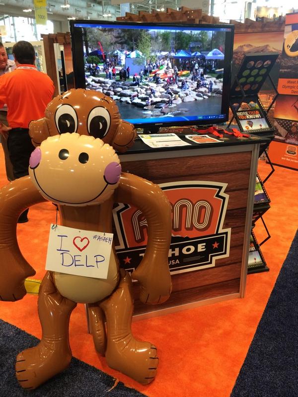 JenAbdinoor's tweet photo. Look who is hanging out at the Reno booth @assnmonkey http://t.co/LaZhfKfCZI