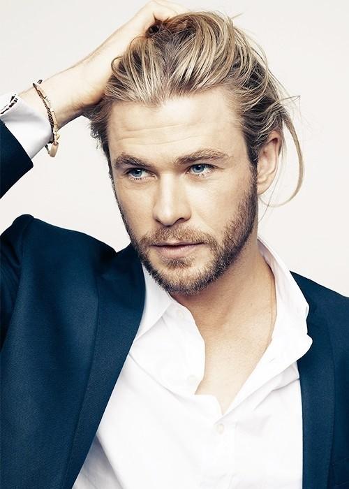 Happy birthday to the most handsome Australian Actor Chris Hemsworth  